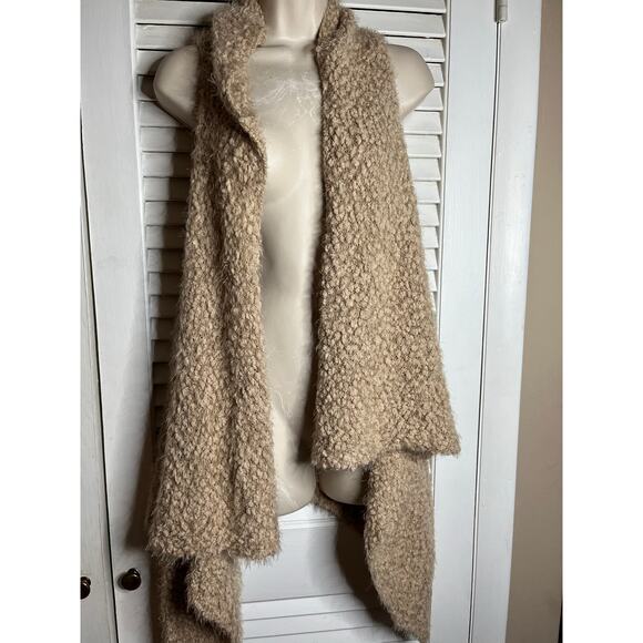 Cato soft open front long‎ fuzzy vest L NWT winter warm party - Picture 1 of 5